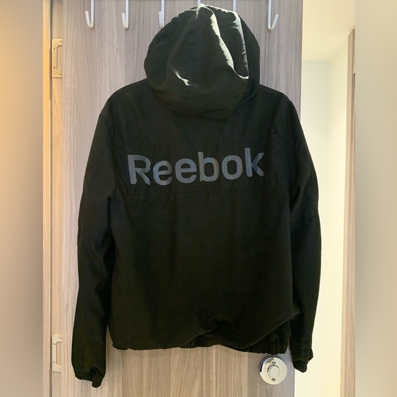 Reebok black jacket with hood (Medium) - Picture 2 of 5